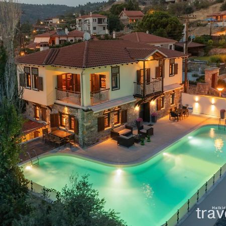 Villa Artemis By Rentalspro - Nikiti Halkidiki ภายนอก รูปภาพ