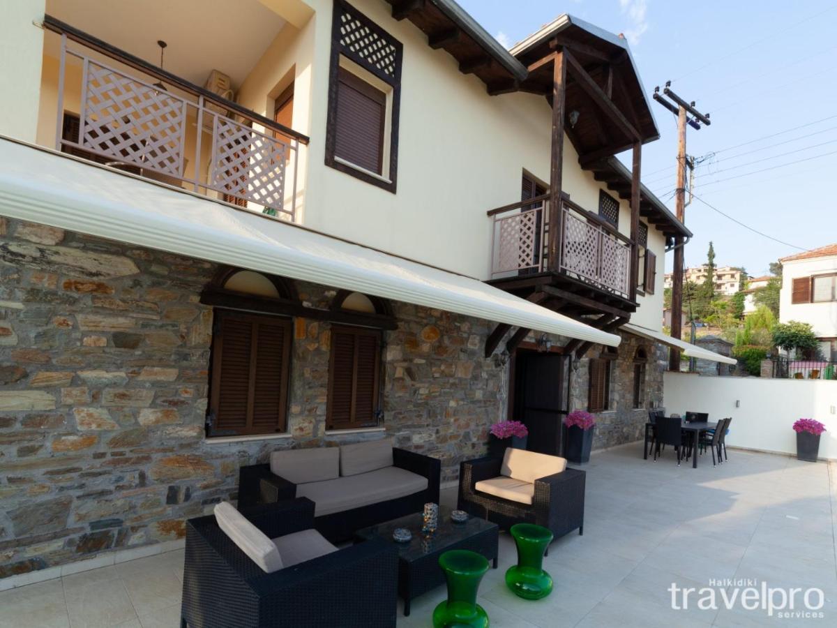 Villa Artemis By Rentalspro - Nikiti Halkidiki ภายนอก รูปภาพ